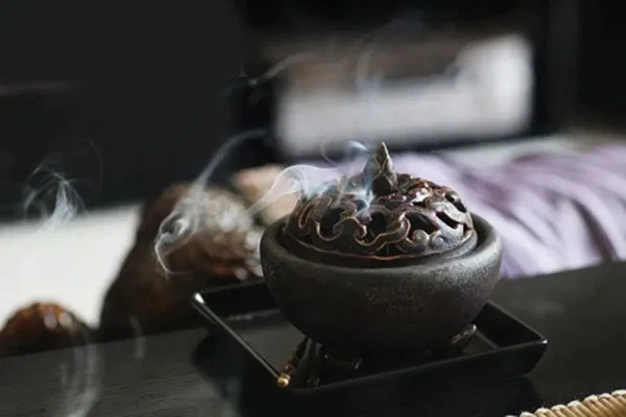 Cách thanh tẩy không gian, xua tà khí, đón vận may dịp Tết 