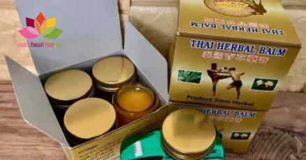 Dầu Cù Là Thảo Dược: Công Dụng, Cách Dùng Và Lưu Ý Khi Sử Dụng