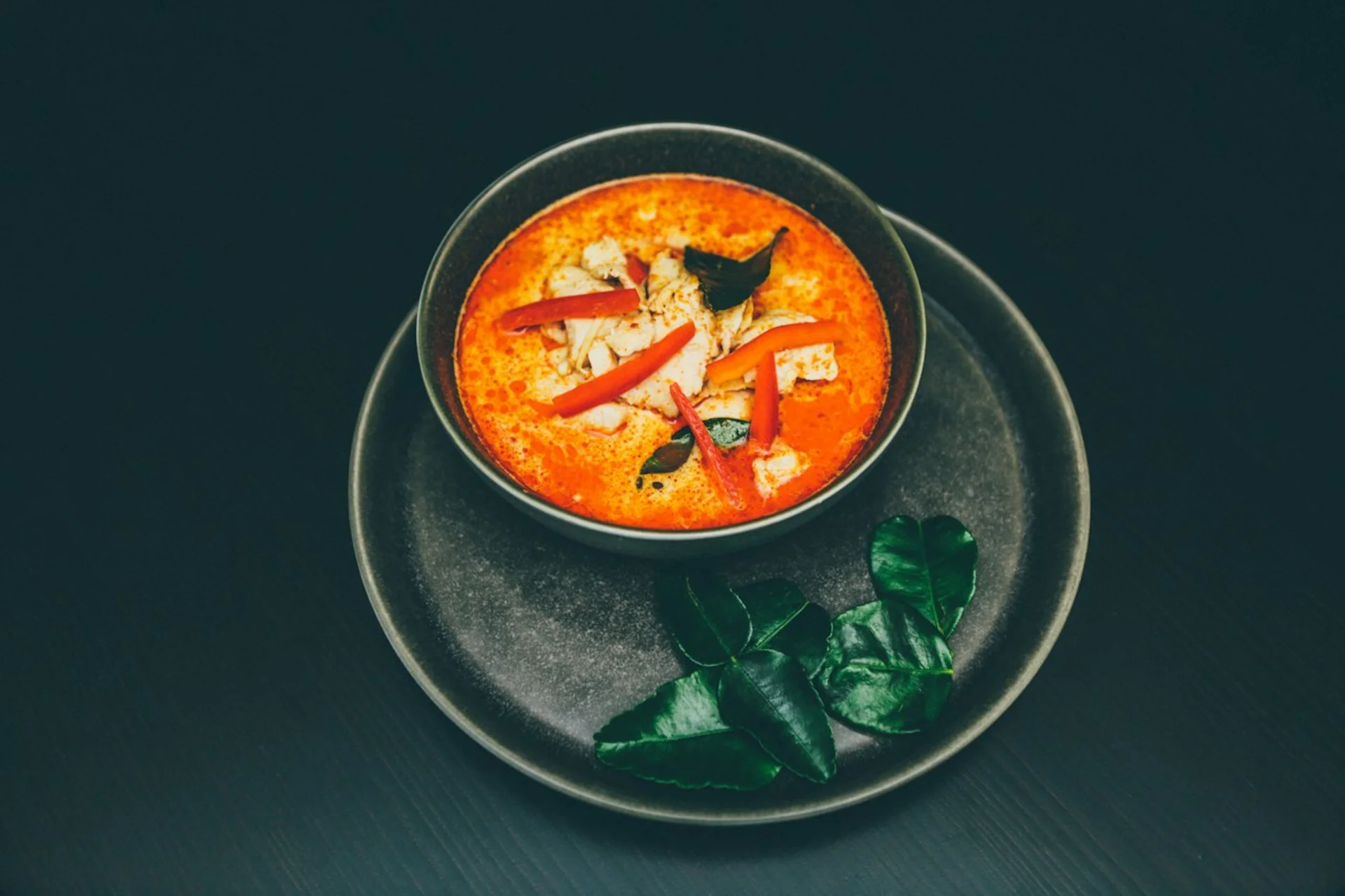 Cách nấu Tomyum của người Thái bằng sốt Tomyum Paste chuẩn vị nhà hàng