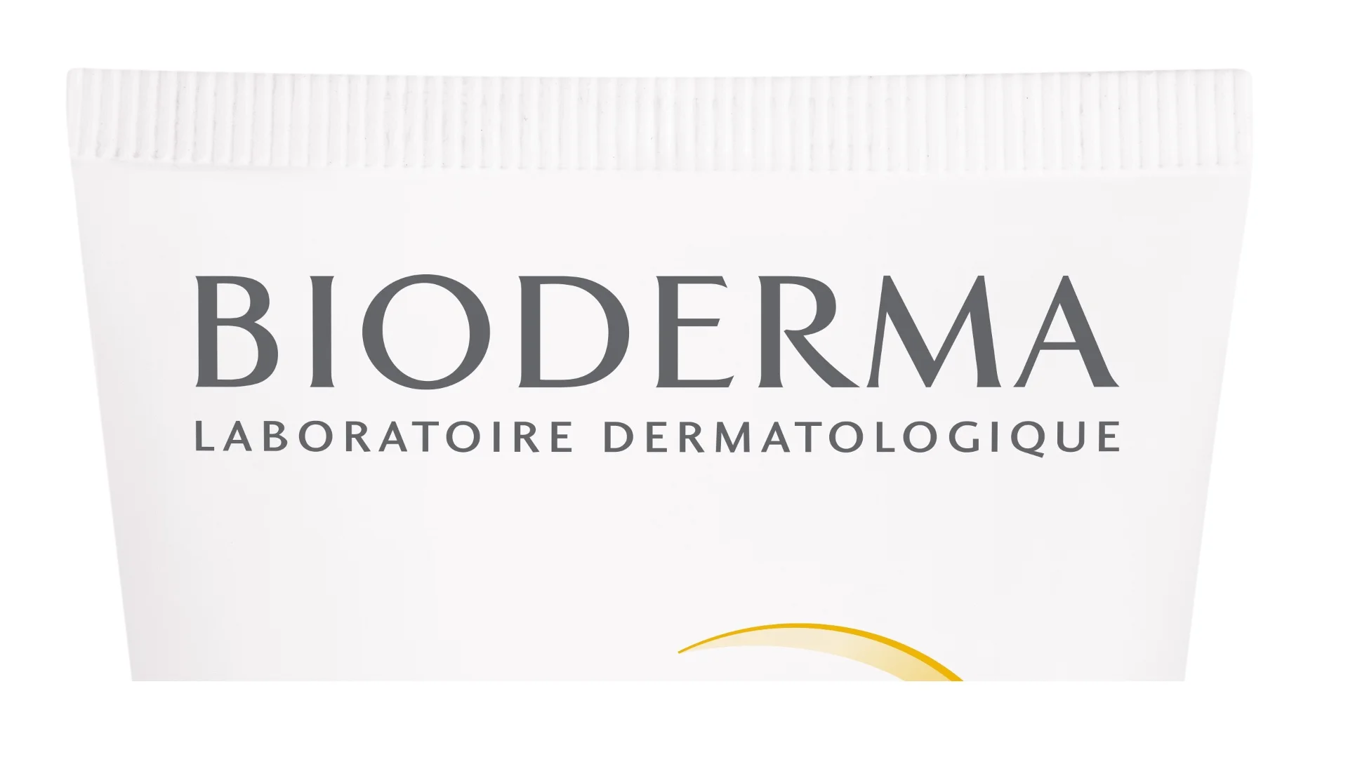 Bioderma Aquafluide cho da nhạy cảm, ngừa lão hoá sớm