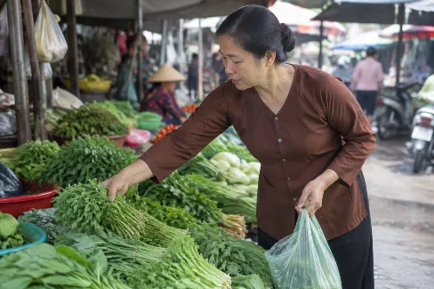 Nữ sau 40 uric cao: rau nên ăn và trái cây chợ dễ mua