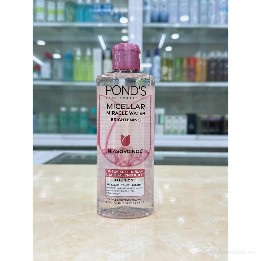 Nước tẩy trang dưỡng sáng Pond's  Micellar Miracle Warter 235ml ảnh 5