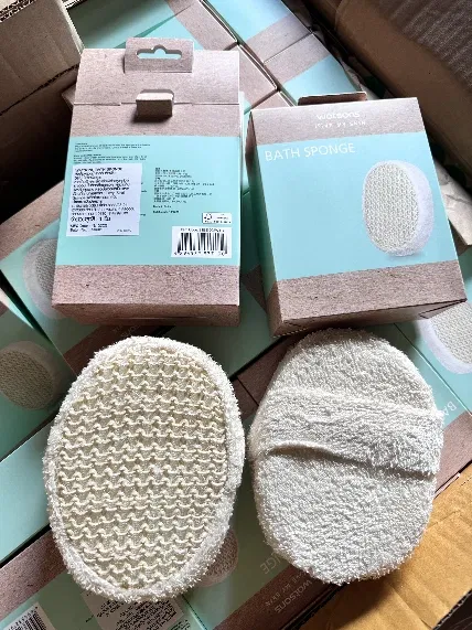 Cặp găng tay tắm tạo bọt và tẩy tế bào chết Exfoliating Body Gloves Watsons ảnh 12