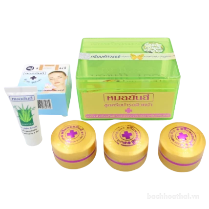 Bộ trị thâm mụn dưỡng trắng da Yanhee Xanh lá ảnh 1