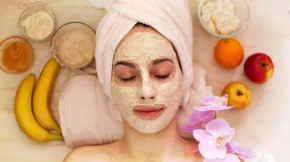 Cách làm mặt nạ dưỡng trắng da tại nhà với 5 công thức "thần thánh"