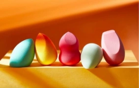  Khám phá các loại mút trang điểm phổ biến và công dụng đa năng