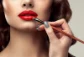 Bỏ túi 4 công thức thoa son đẹp giúp đôi môi đẹp tự nhiên, lâu trôi 