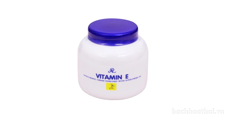 Dầu khoáng được sử dụng như thế nào trong kem dưỡng ẩm Aron Vitamin E?
