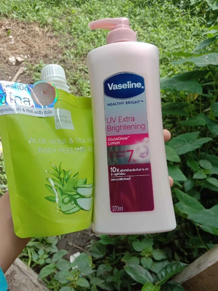 Sữa dưỡng thể trắng da chống nắng Vaseline Healthy Bright UV Extra Brightening ảnh 7