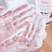 Ảnh sản phẩm Sữa tắm trắng da dưỡng ẩm Scentio Double Milk Triple White Bath Cream 2