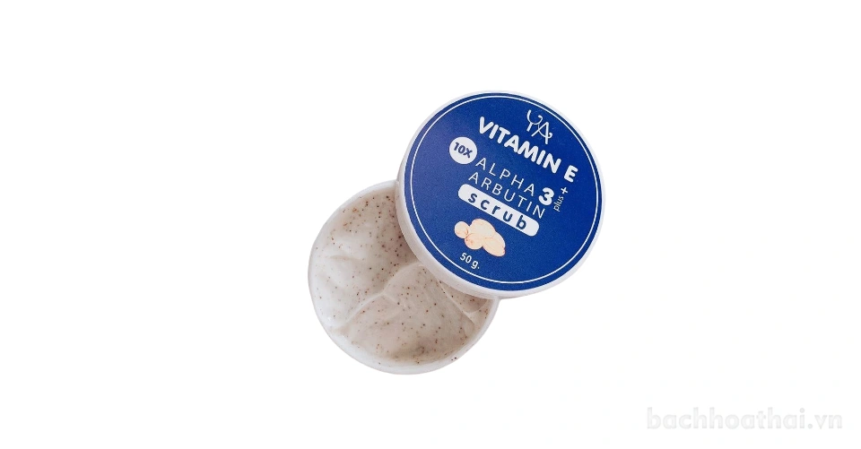 Tẩy tế bào chết Ya VITAMIN E Alpha Arbutin 3 Plus Scrub