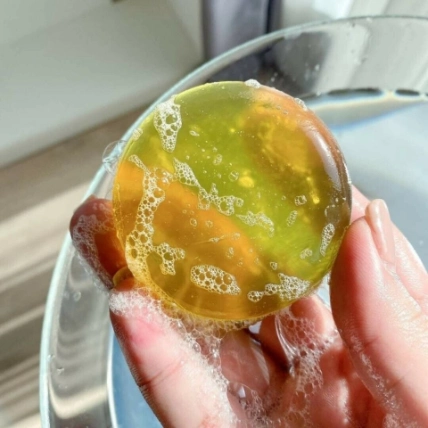 Xà phòng rửa mặt trị mụn chiết xuất thảo dược Phaiyen Soap ảnh 30