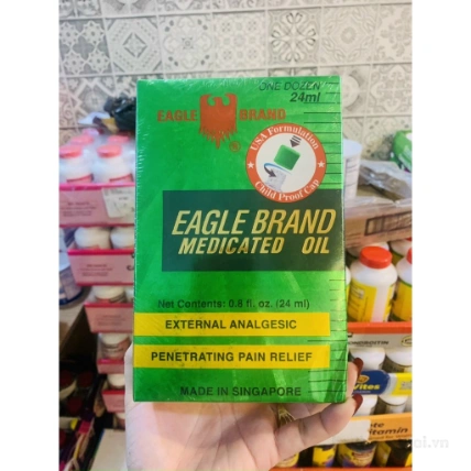 Dầu gió xanh hiệu con ó Eagle Brand Medicated Oil ảnh 3