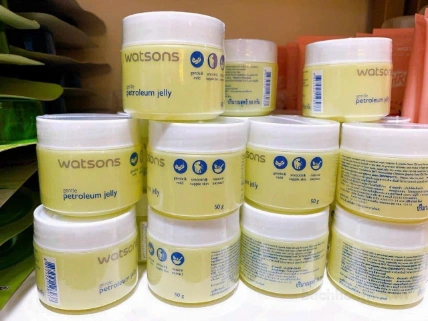 Sáp dưỡng ẩm Watsons Gentle Petroleum Jelly 50gr Thái Lan ảnh 4