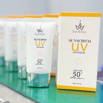 Kem chống nắng trắng da Livy's SureWhite Sunscreen UV Intensive SPF50+/PA+++  ảnh 2