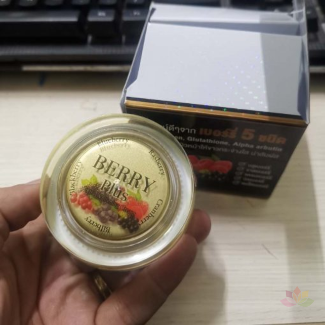 Kem trị nám dưỡng trắng da Berry Plus Extra Whitening Cream ảnh 6