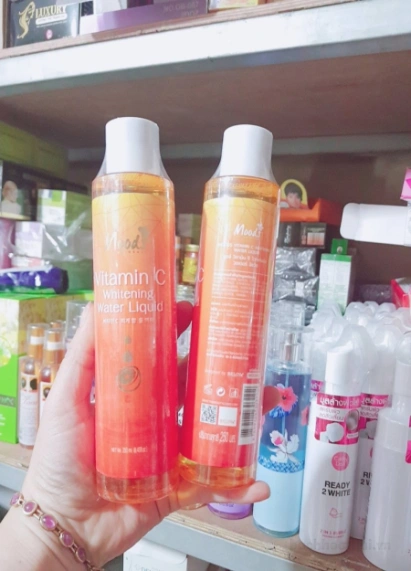 Nước dưỡng ẩm da Moods Vitamin C Whitening Liquid Thái Lan ảnh 3