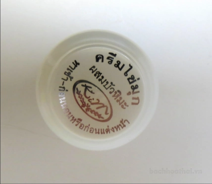 Kem dưỡng trắng da ngọc trai KIM Whitening Pearl and Snowlotus Cream ảnh 15