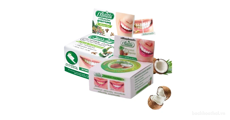 Bột tẩy trắng răng Green Herb Herbal Clove Toothpaste Thái Lan hương dừa và đinh hương