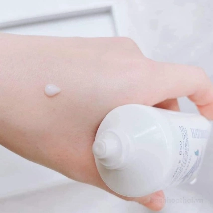 Kem dưỡng da tay hạt ý dĩ Hatomugi Hand Cream Nhật Bản ảnh 18